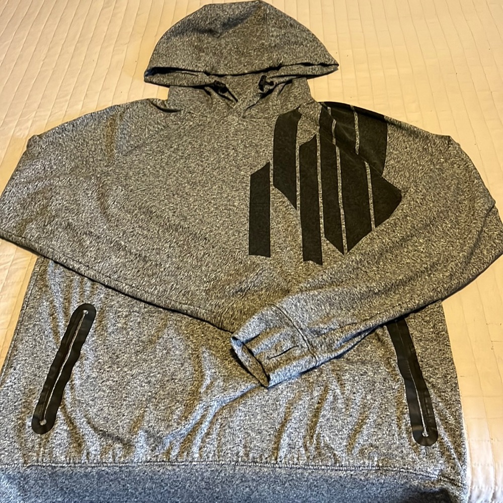 American Eagle Sweatshirt